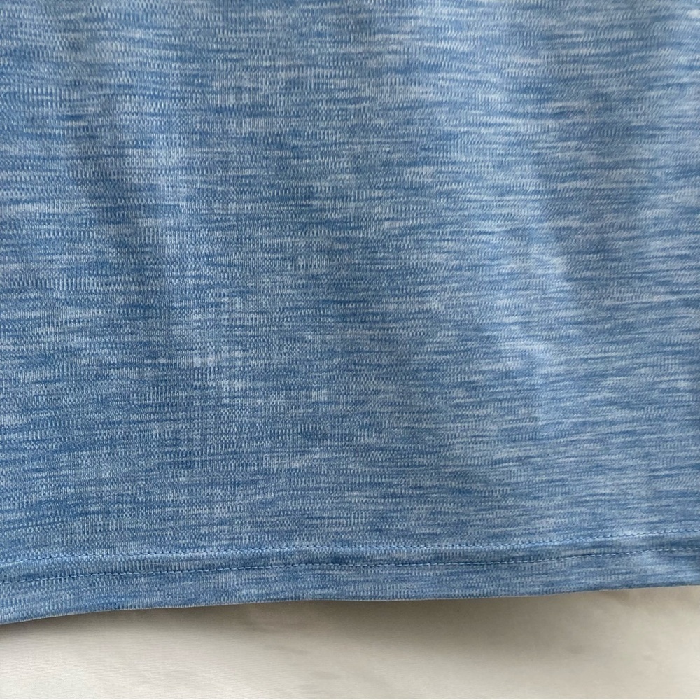 Under Armour light blue athletic top, size XS - Picture 4 of 8